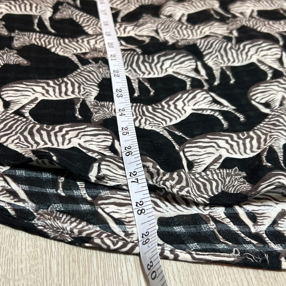 Jane Delancey Blouse Tunic Womens 3X Black White Zebras Henley Neck - Picture 11 of 12